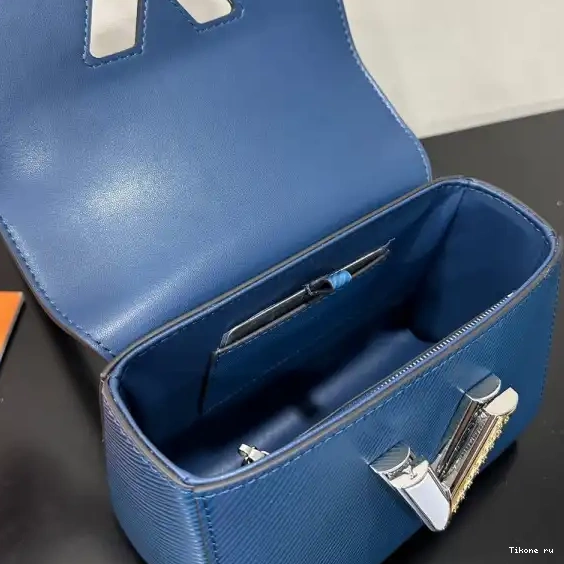 Affordable LOUIS VUITTON PM TWIST 0506
